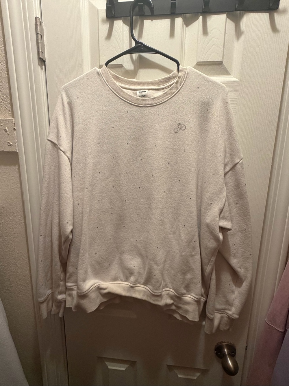 PINK Victoria's Secret Cream Long Sleeve Crewneck Sweatshirt